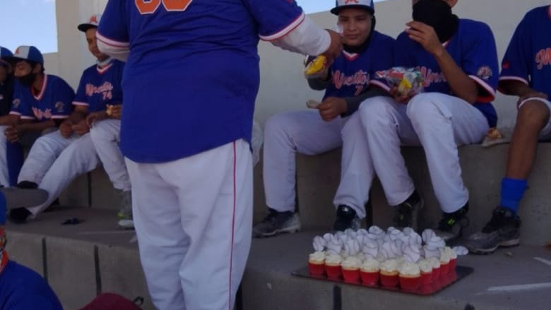 [Galería] Sección Torreón entrega obsequios a Mineritos deportista por su día 