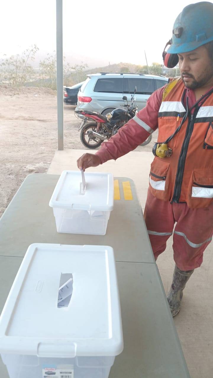 [Galería]  Elección del "Grupo C" en El Frente Minera Avino