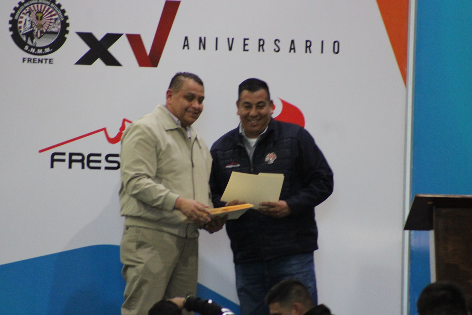 [Galería] Entrega de reconocimiento a nuestros Compañeros participantes en el XII Simposium de Seguridad 2025