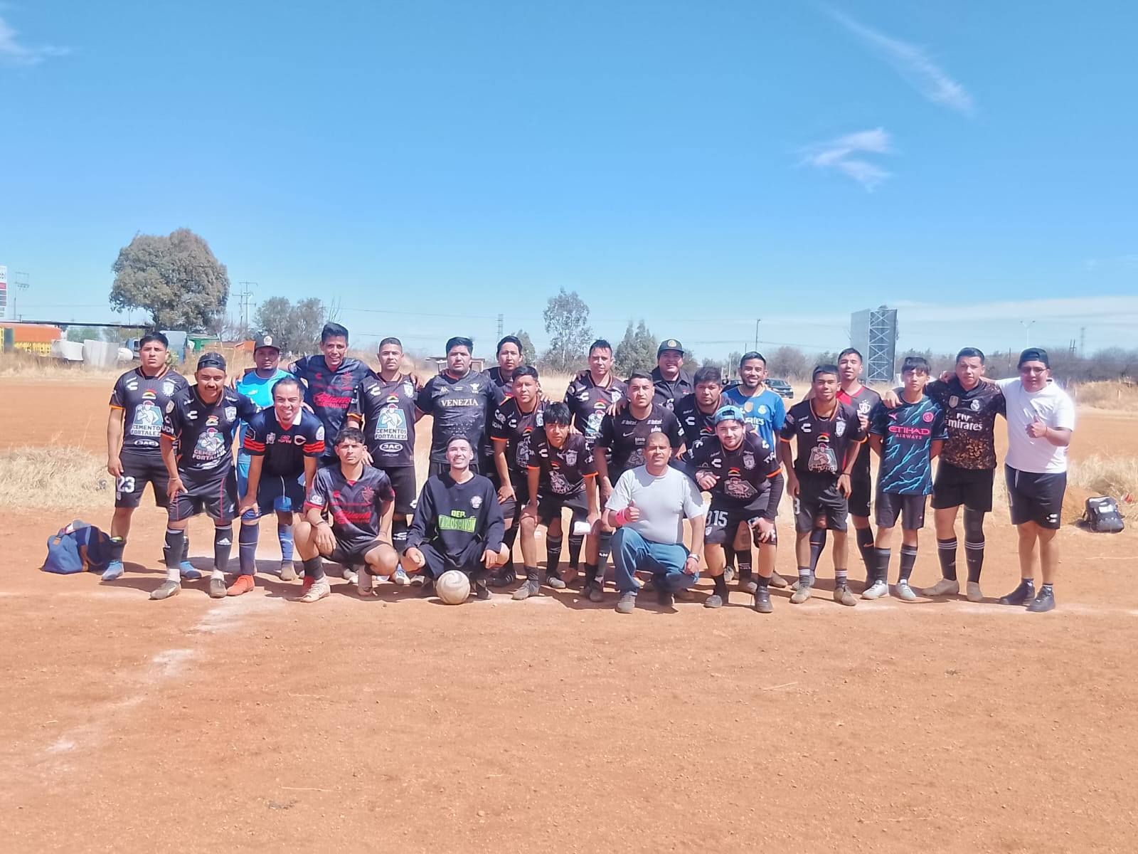 [Galería] Encuentro deportivo de fútbol de nuestros Compañeros de la Sección 82 Juanicipio