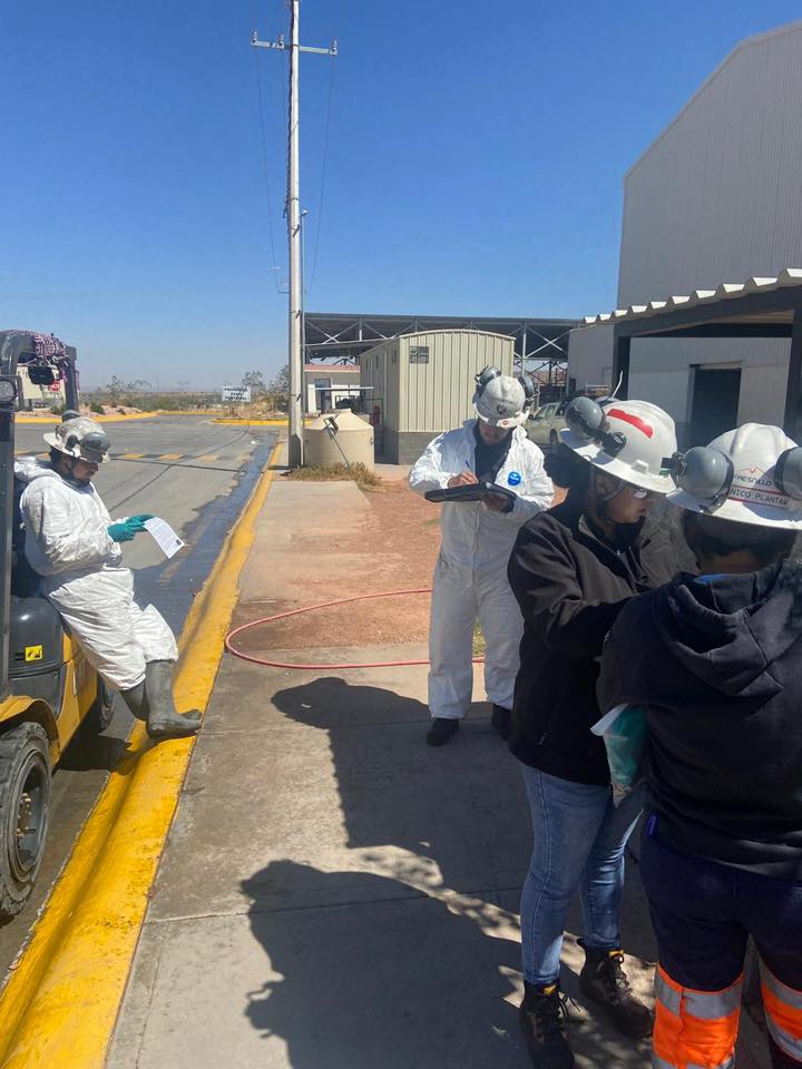 [Galería] Comité Local de Juanicipio Sección 82 cerca de su gremio