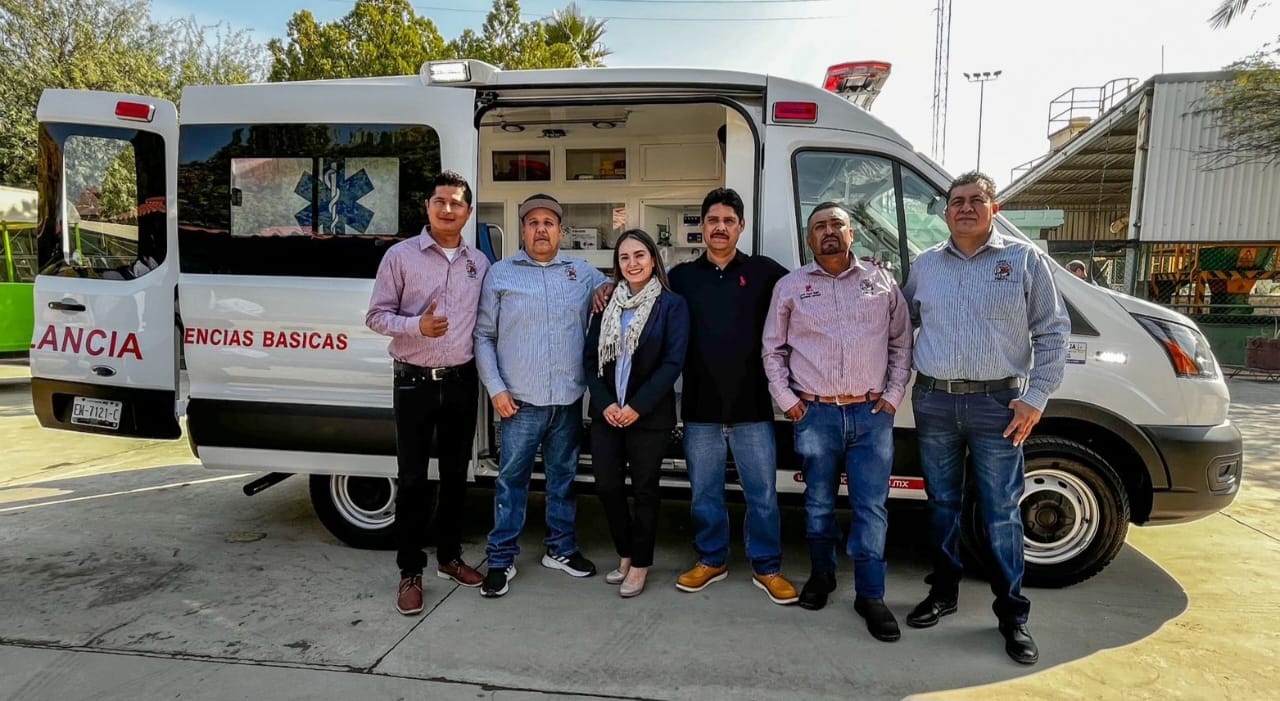 [Galería] Entrega de la Nueva Ambulancia para la Unidad Bermejillo