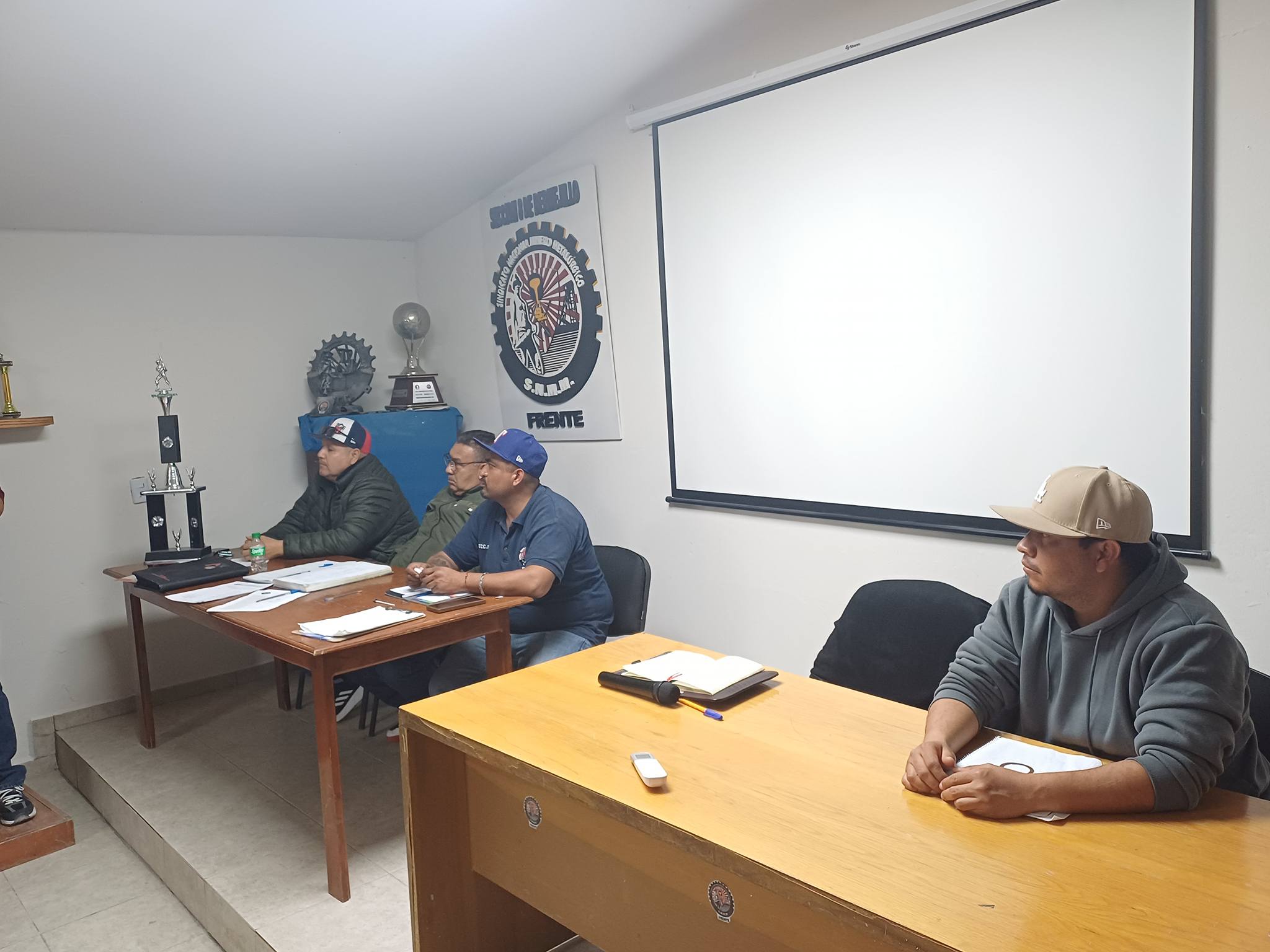 [Galería] Asamblea General Ordinaria del mes de Enero en FRENTE Bermejillo