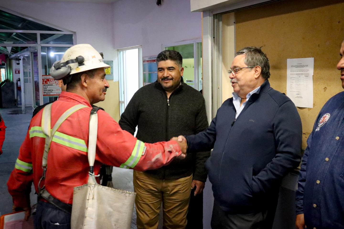 [Galería] Visita de nuestro Compañero Don Carlos Pavón Campos a Tiro San Luis