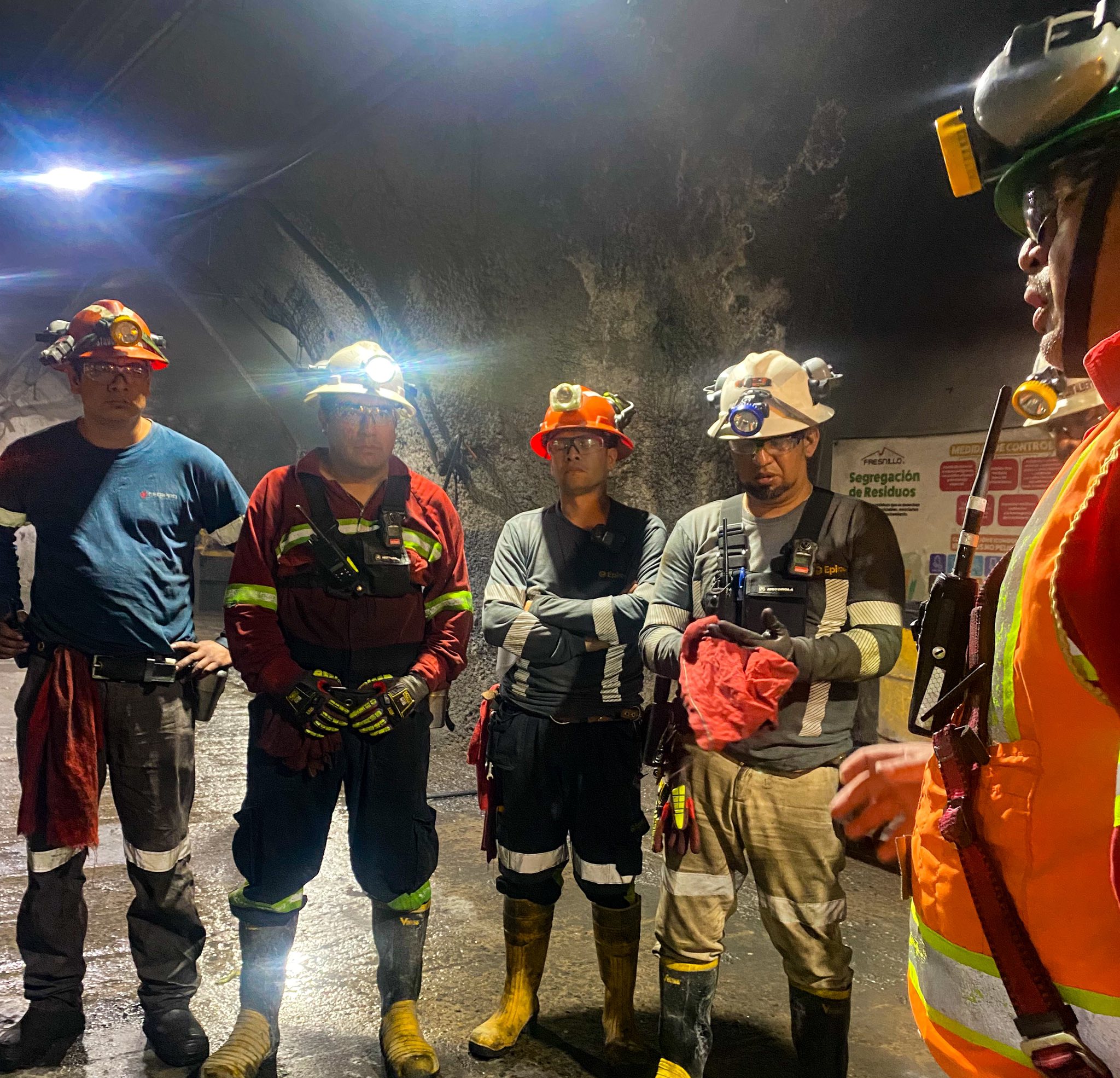 [Galería] Recorrido en mina con Compañeros de la Sección 62 Fresnillo