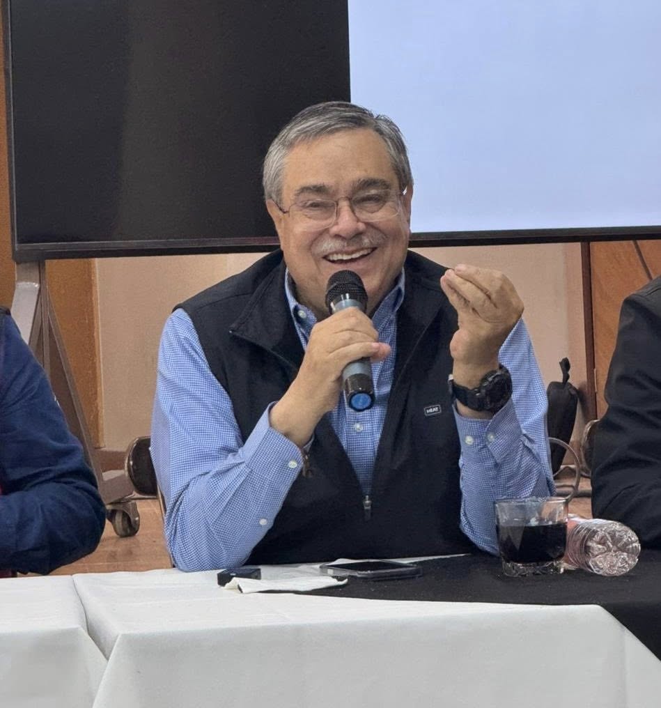 [Galería] El líder Carlos Pavón Campos, en reunión con Compañeros de Distrito Fresnillo