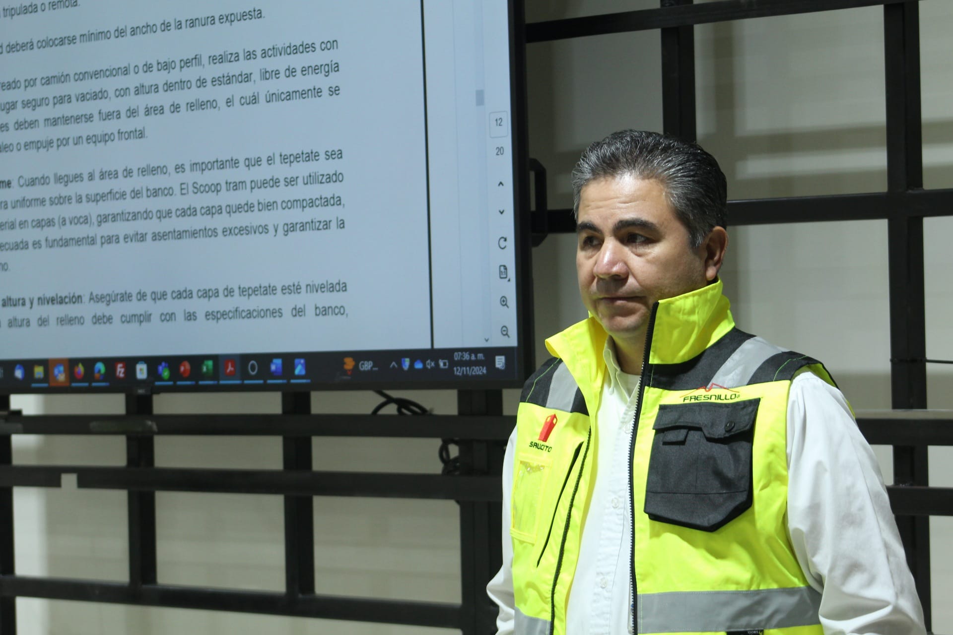 [Galería] Plática con Compañeros operadores de Scooptram de Sección 72 Saucito