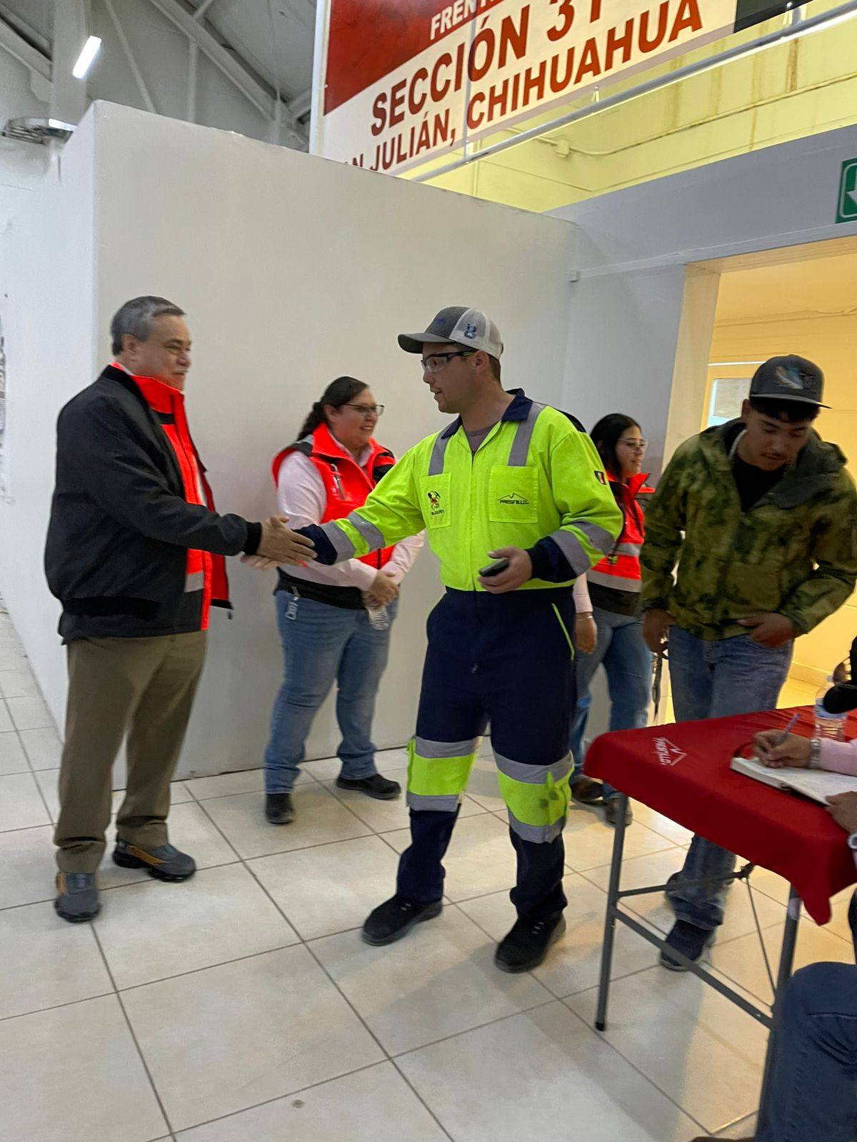 [Galería] Sección 31 San Julián en Asamblea General con la presencia de Carlos Pavón