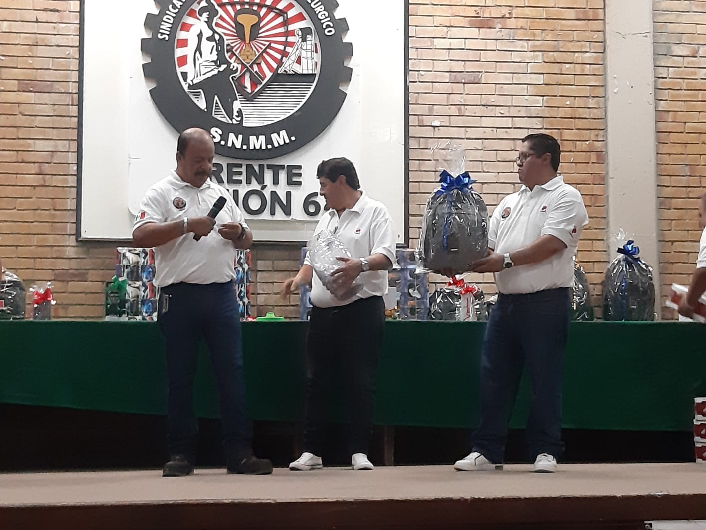[Galería] Sección 64 Refinería en rifa por Día del Padre 