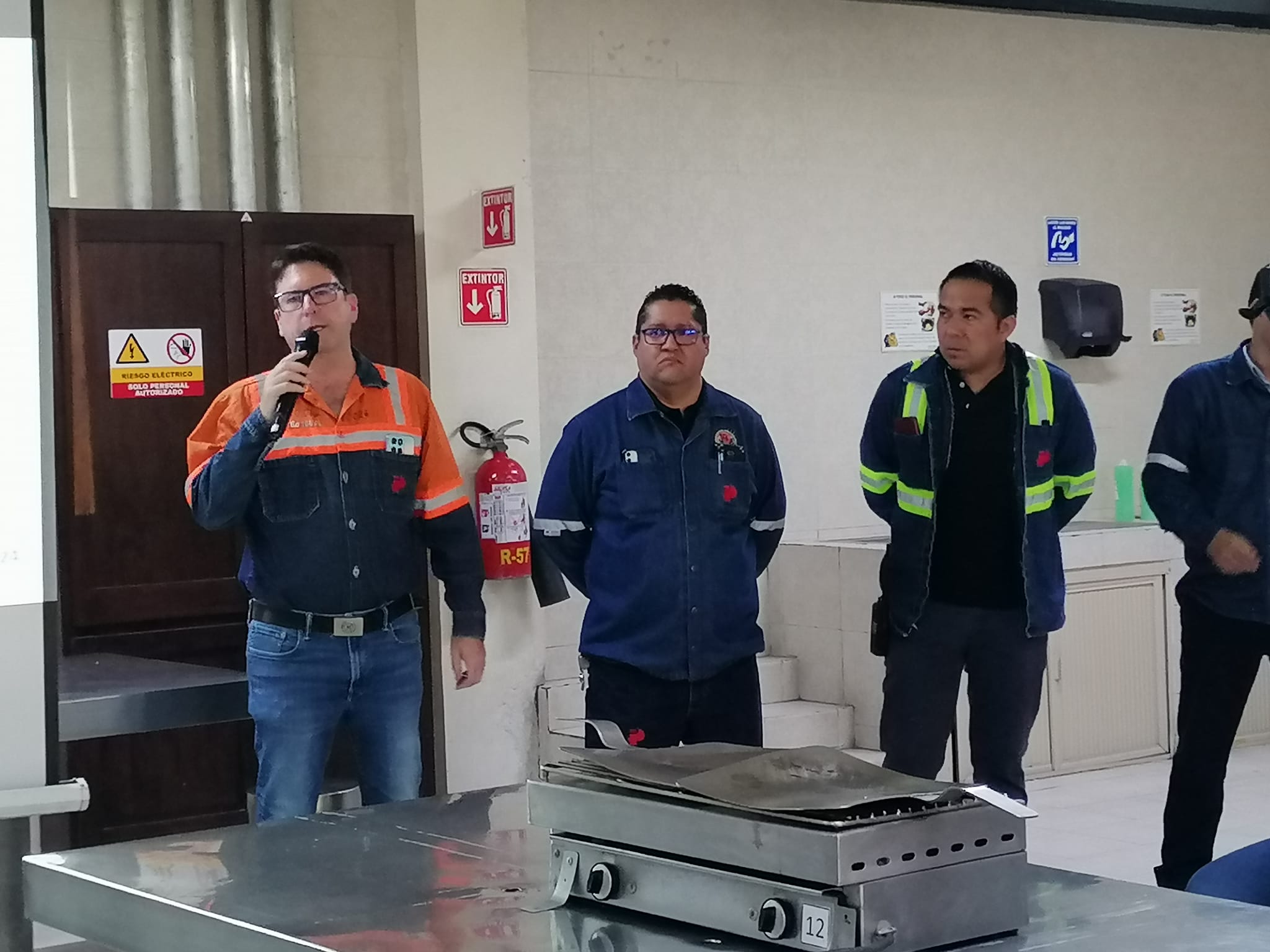 [Galería] Plática sobre la Certificación del ISO 45001-2018 en Sección 64 Refinería