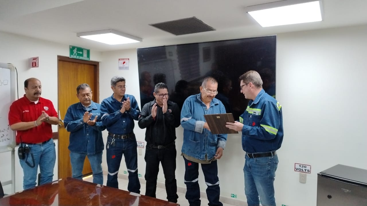 [Galería] Ceremonia de jubilación para Compañero Carlos Rivas Estupiñan, Sección 64  