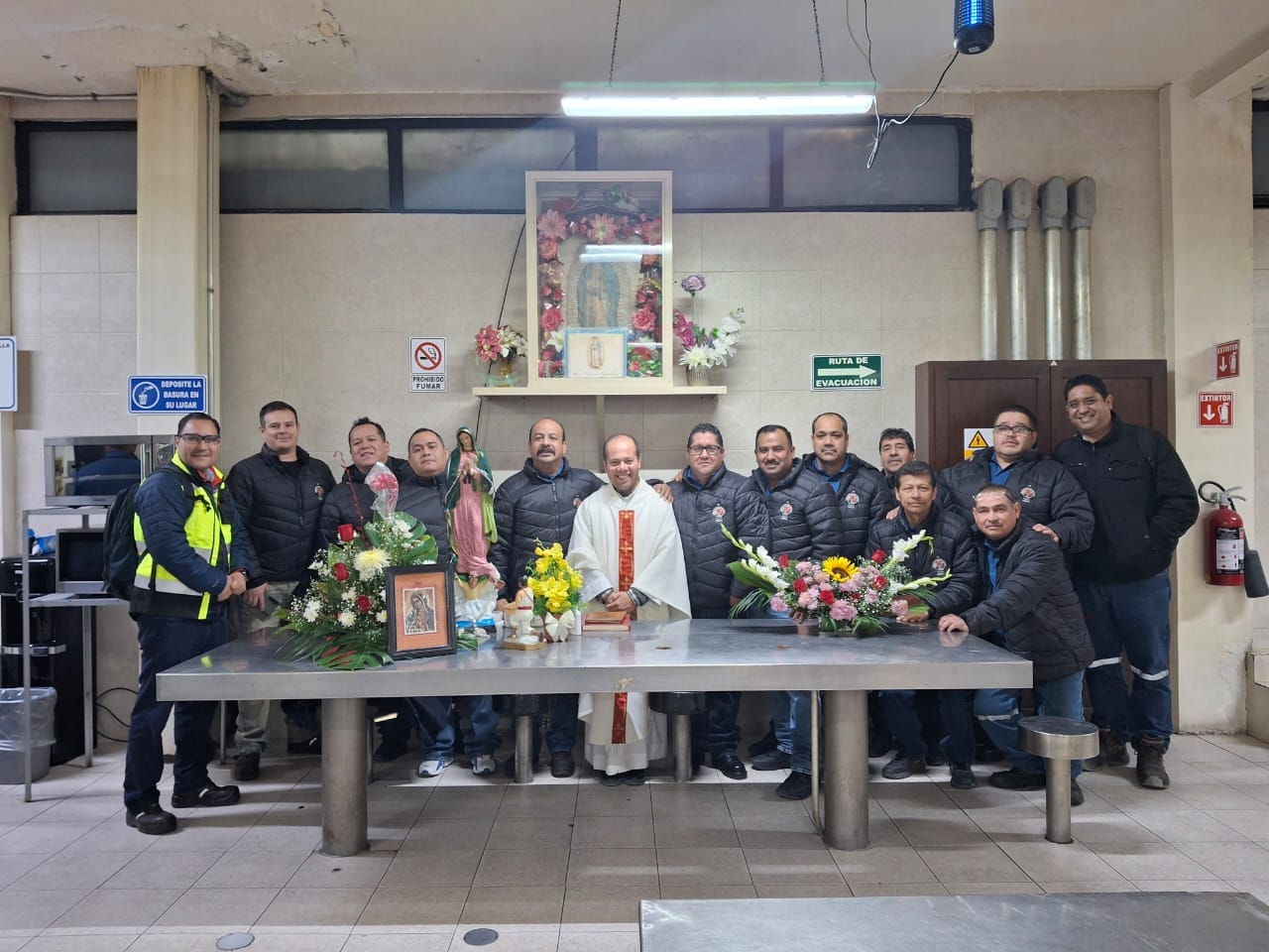 [Galería] Misa en celebración a la Virgen de Guadalupe 2024, en Refinería 64