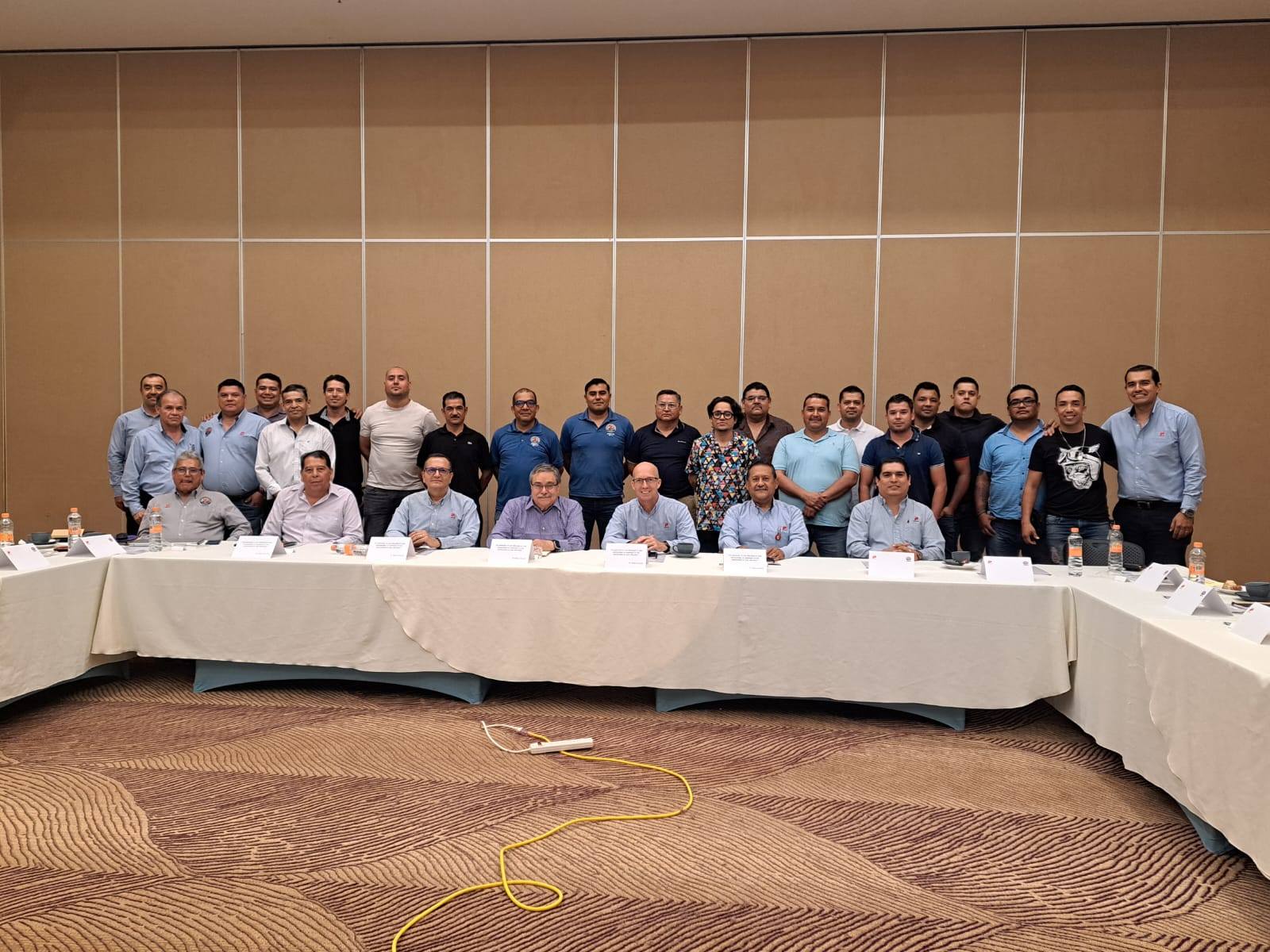[Galería] Curso "Líderes Informales" en Sección 74 Torreón, con nuestro líder Carlos Pavón