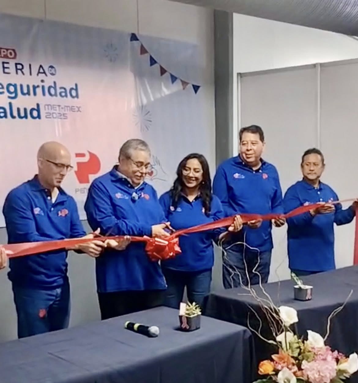 [Galería] Don Carlos Pavón presente en la Expo Feria de Seguridad Met Mex 2025